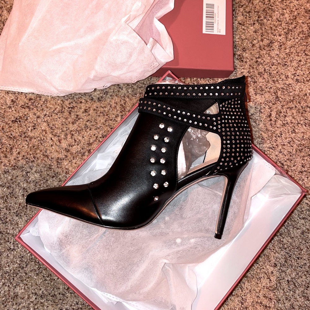 Brand New Cato Heels
